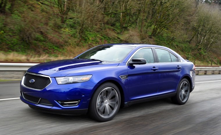 2013 Ford Taurus SHO Sedan Picture