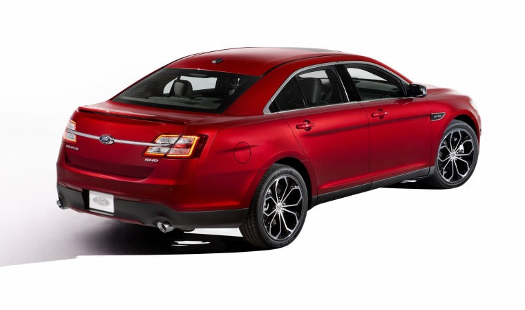 2014 Ford Taurus SHO Sedan Picture