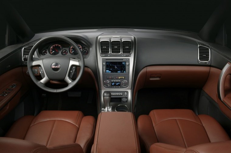 2012 GMC Acadia Cockpit Picture