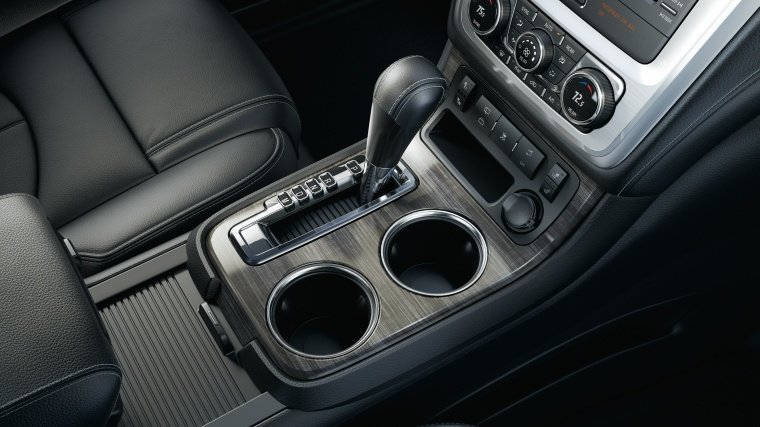2013 GMC Acadia SLT Center Console Picture