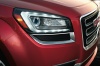 2013 GMC Acadia SLT Headlight Picture