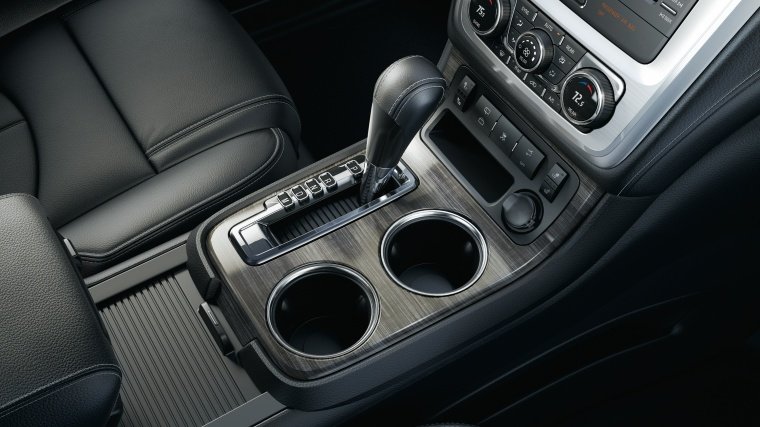 2016 GMC Acadia SLT Center Console Picture