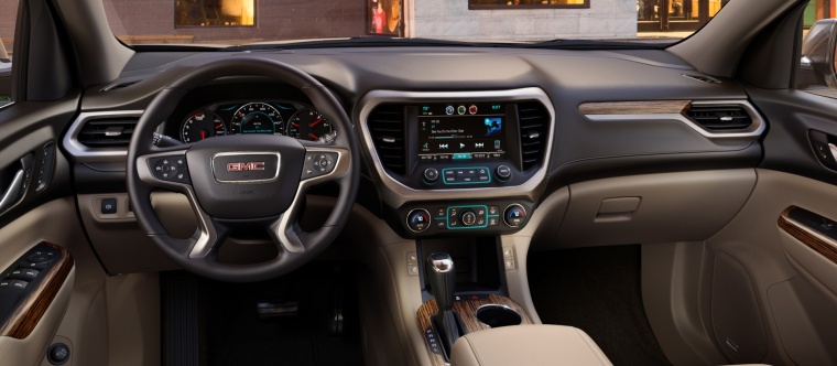 2017 GMC Acadia Denali Cockpit Picture