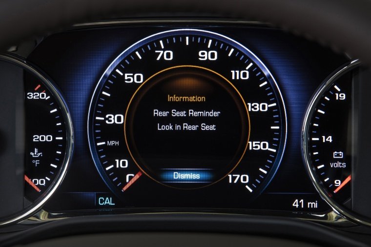 2019 GMC Acadia Gauges Picture