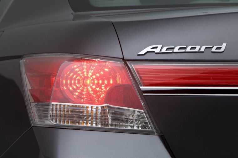 2012 Honda Accord Sedan EX-L V6 Tail Light Picture