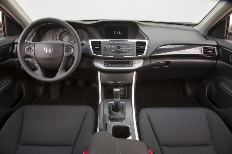 2013 Honda Accord Sedan Sport Cockpit Picture