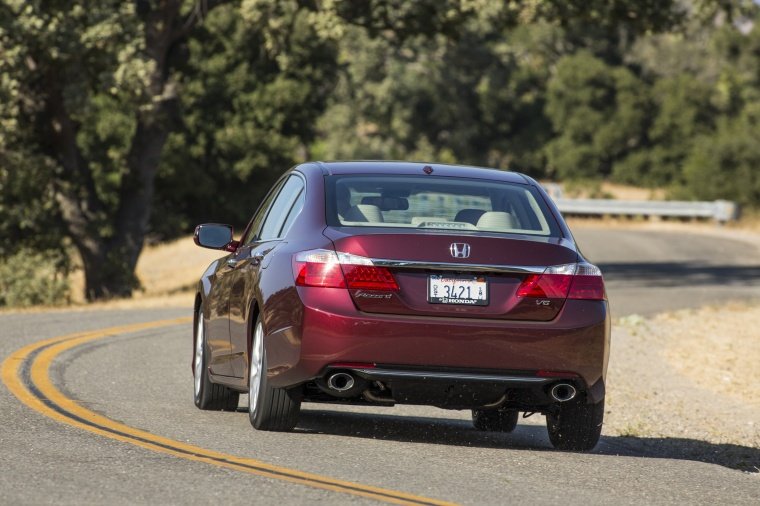 2013 Honda Accord Sedan EX-L V6 Picture