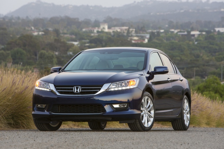 2013 Honda Accord Sedan Touring Picture