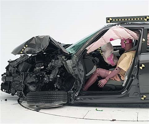 2013 Honda Accord Sedan IIHS Frontal Impact Crash Test Picture