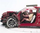 2015 Honda Accord Coupe IIHS Frontal Impact Crash Test Picture