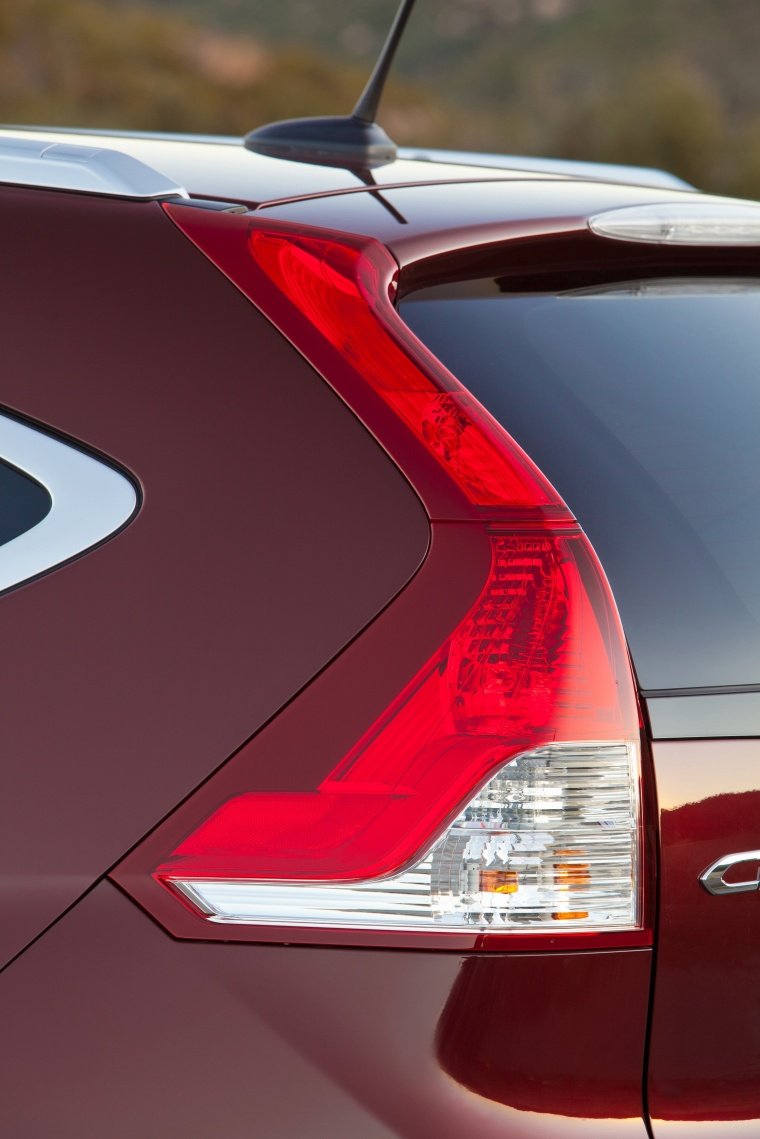 2013 Honda CR-V EX-L AWD Tail Light Picture