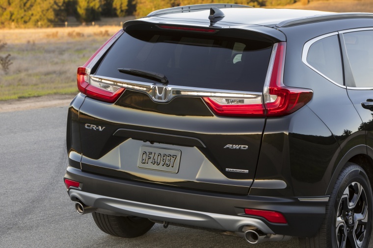 2017 Honda CR-V Touring AWD Rear Fascia Picture