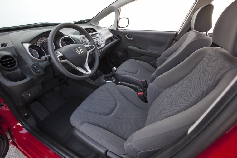 2013 Honda Fit Front Seats Picture