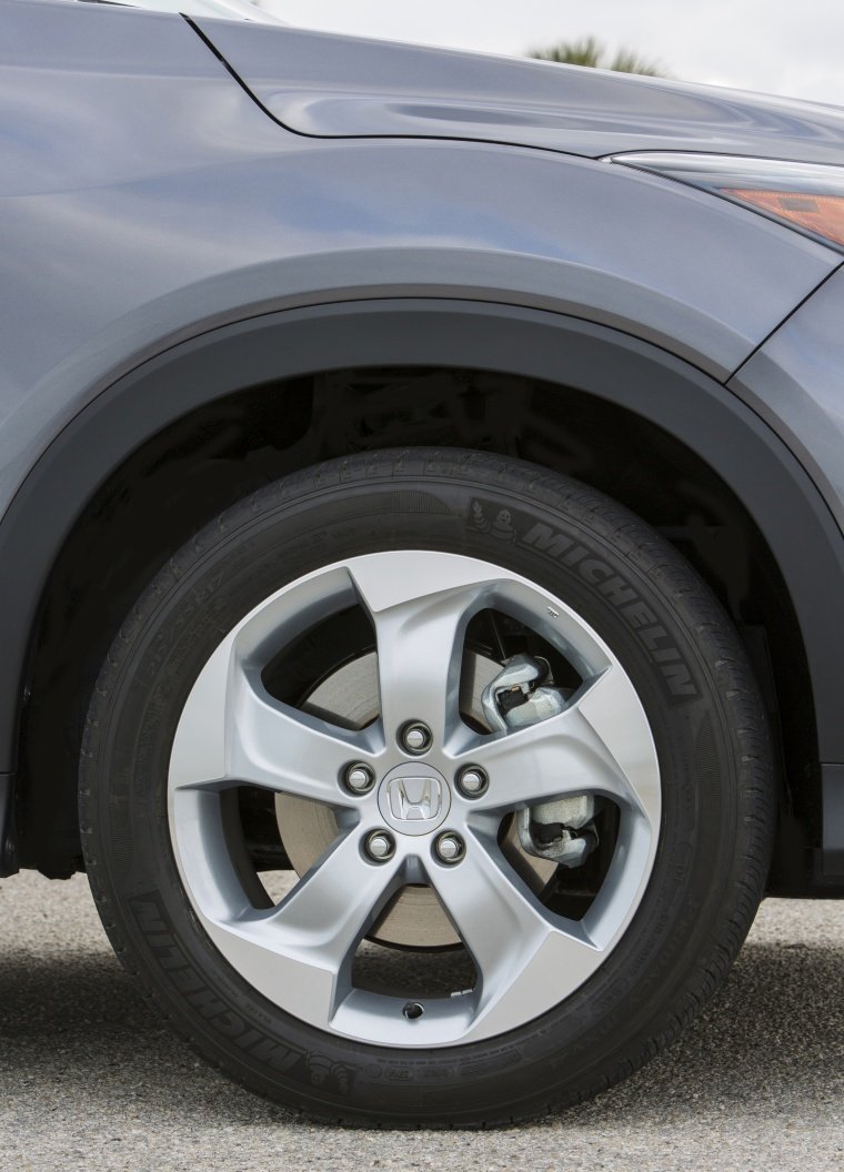 2018 Honda HR-V AWD Rim Picture