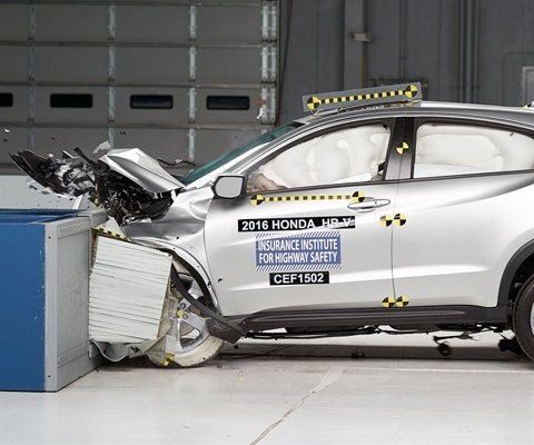 2018 Honda HR-V IIHS Frontal Impact Crash Test Picture