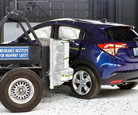 2018 Honda HR-V IIHS Side Impact Crash Test Picture