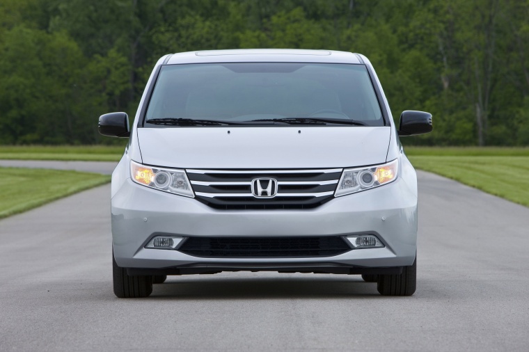 2011 Honda Odyssey Touring Picture