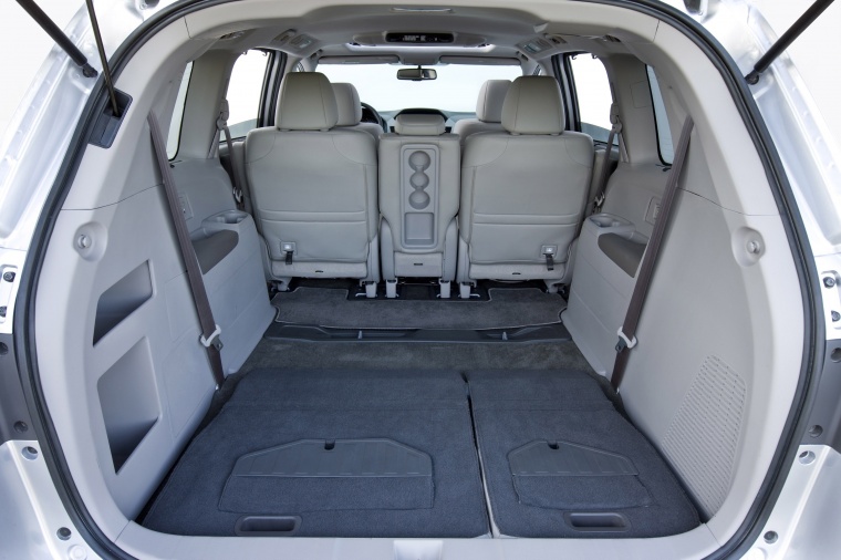 2011 Honda Odyssey Touring Trunk Picture