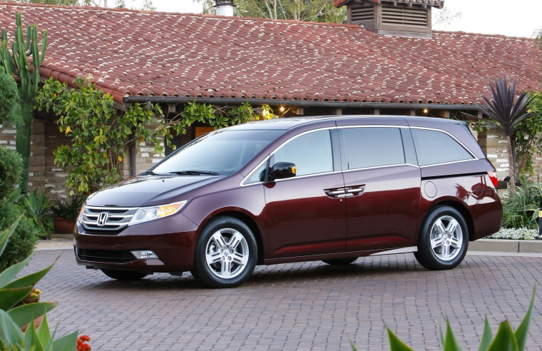 2012 Honda Odyssey Touring Picture