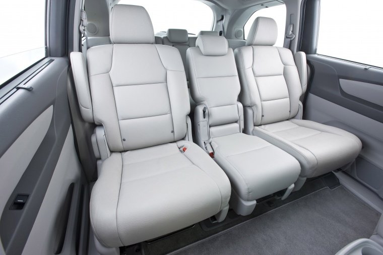 2012 Honda Odyssey Touring Rear Seats Picture
