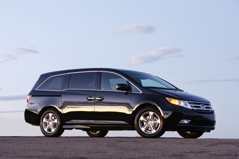 2013 Honda Odyssey Touring Picture