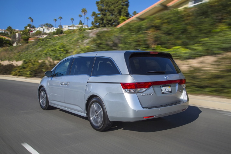 2014 Honda Odyssey Touring Elite Picture