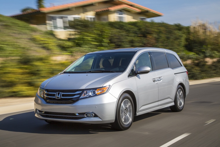 2015 Honda Odyssey Touring Elite Picture