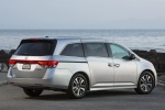 Picture of 2016 Honda Odyssey Touring Elite in Alabaster Silver Metallic