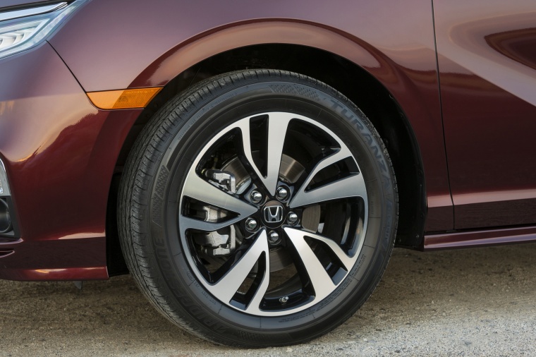 2018 Honda Odyssey Elite Rim Picture