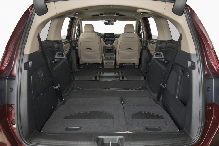 2018 Honda Odyssey Elite Trunk behind First Row Picture