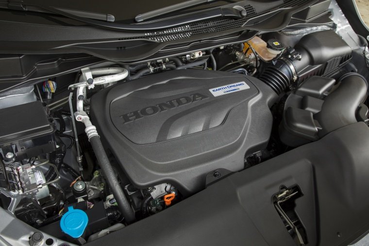 2018 Honda Odyssey Elite 3.5L V6 Engine Picture