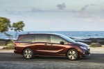 Picture of 2018 Honda Odyssey Elite in Deep Scarlet Pearl