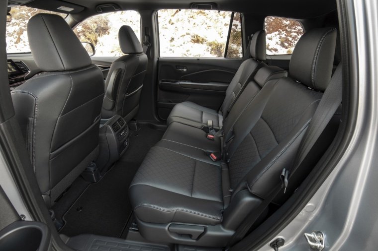 2019 Honda Passport Elite AWD Rear Seats Picture