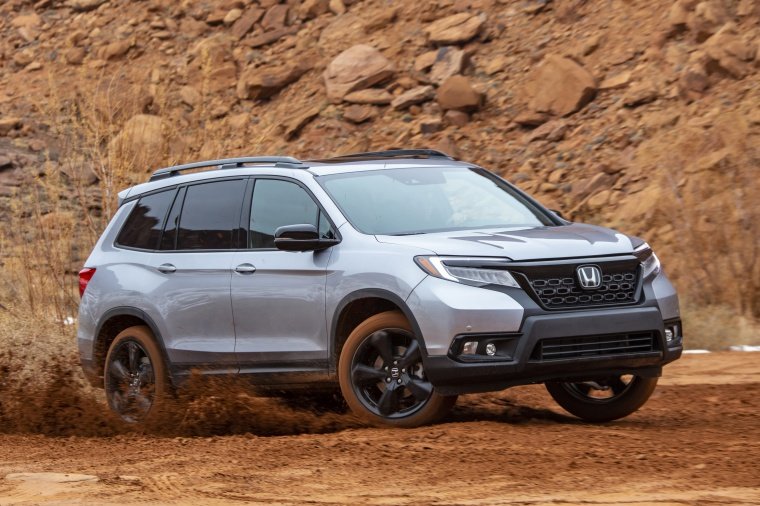 2020 Honda Passport Elite AWD Picture