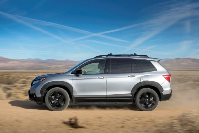 2020 Honda Passport Elite AWD Picture