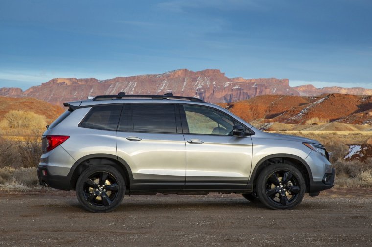 2020 Honda Passport Elite AWD Picture
