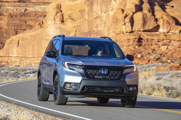 2020 Honda Passport Elite AWD Picture