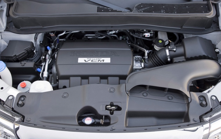 2010 Honda Pilot 3.5-liter V6 Engine Picture