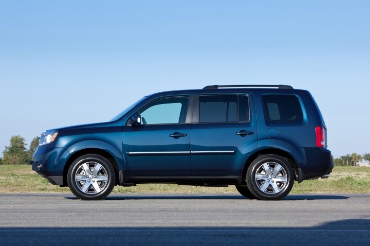 2012 Honda Pilot Touring Picture