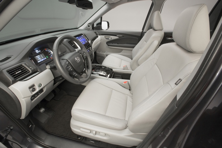 2016 Honda Pilot Front Seats Picture