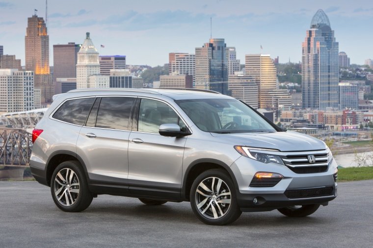 2017 Honda Pilot AWD Picture