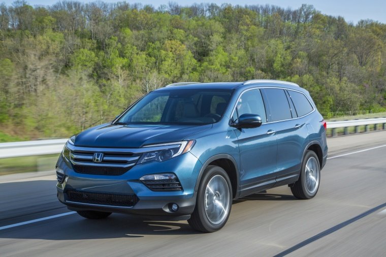 2017 Honda Pilot AWD Picture