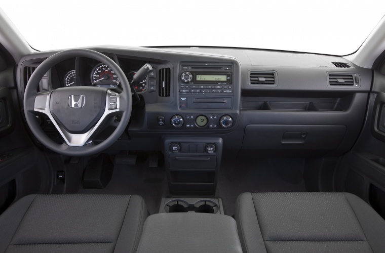 2011 Honda Ridgeline Cockpit Picture