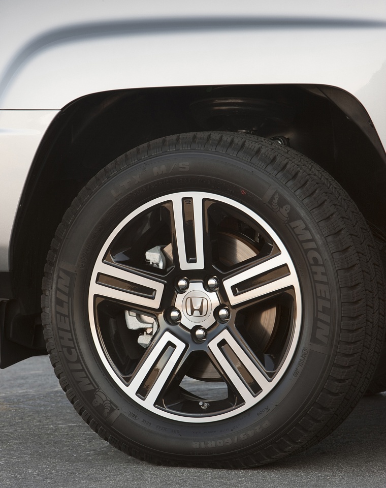 2012 Honda Ridgeline Rim Picture