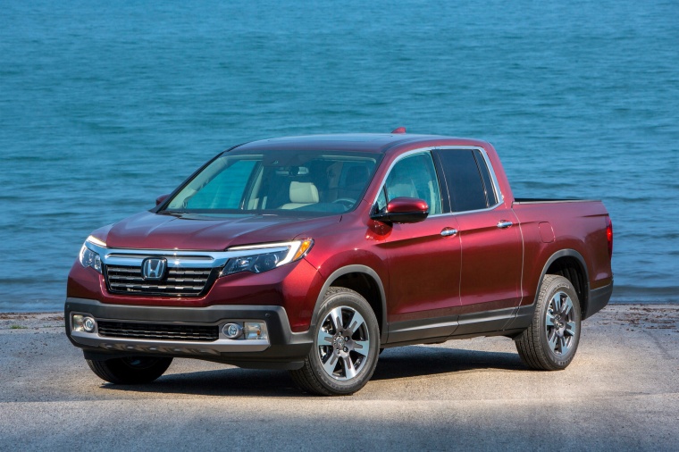 2017 Honda Ridgeline AWD Picture