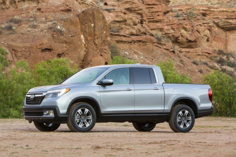 2017 Honda Ridgeline AWD Picture