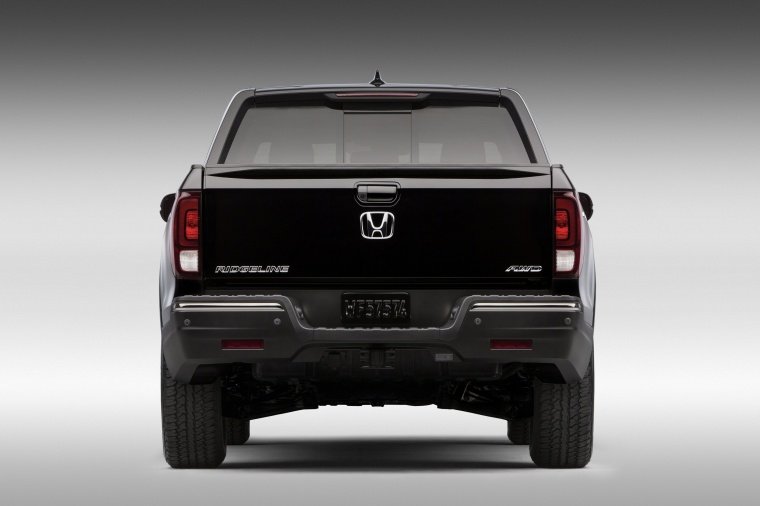 2017 Honda Ridgeline Black Edition AWD Picture