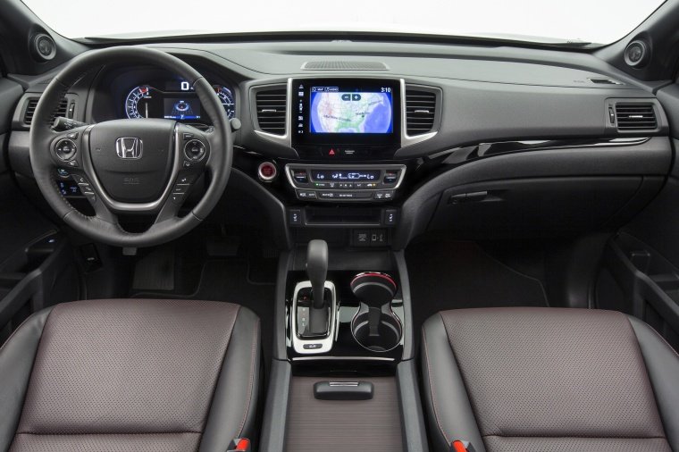 2017 Honda Ridgeline Black Edition AWD Cockpit Picture