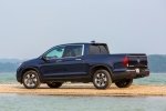 Picture of 2017 Honda Ridgeline AWD in Obsidian Blue Pearl