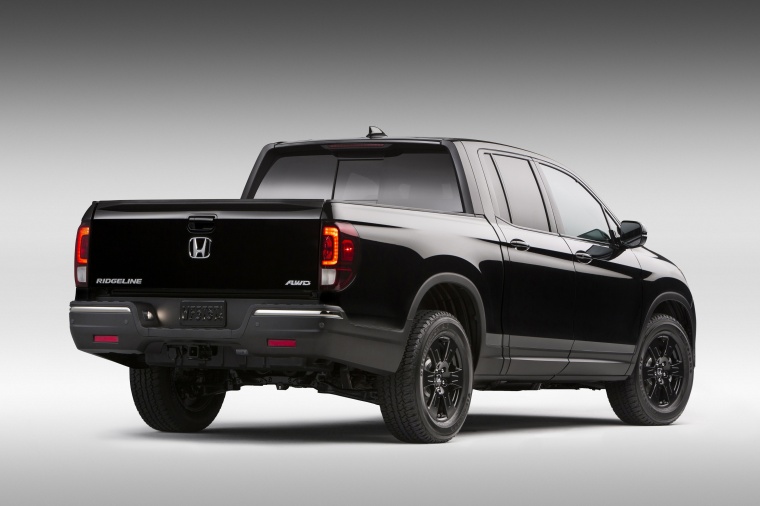 2018 Honda Ridgeline Black Edition AWD Picture